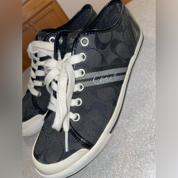 Coach Women's Folly Black Signature Logo Canvas Stripe Sneaker Size US 6 - Picture 1 of 6